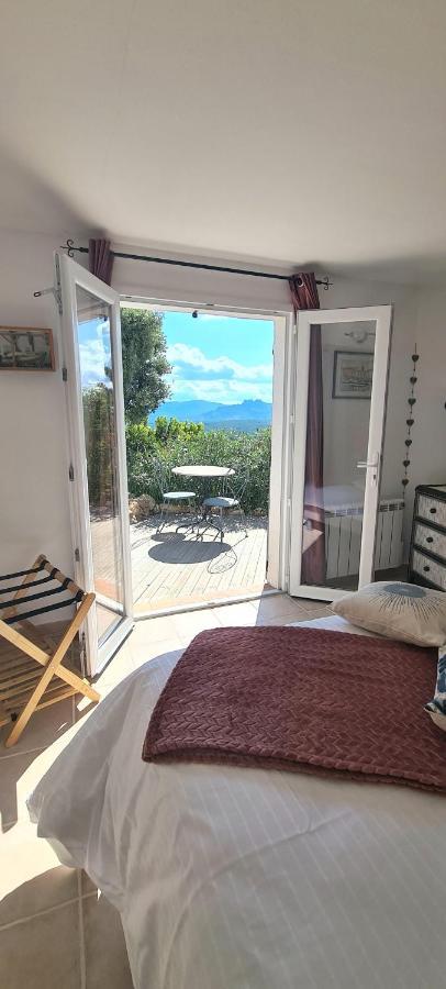 Corniche Du Paradis Roquebrune-sur-Argens Buitenkant foto